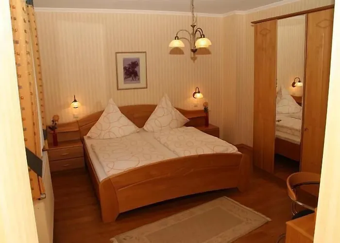 Haus Waldesruh Hollnich